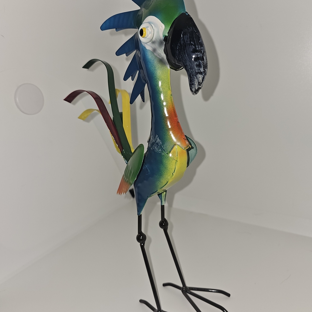 Metal Parrot Sculpture